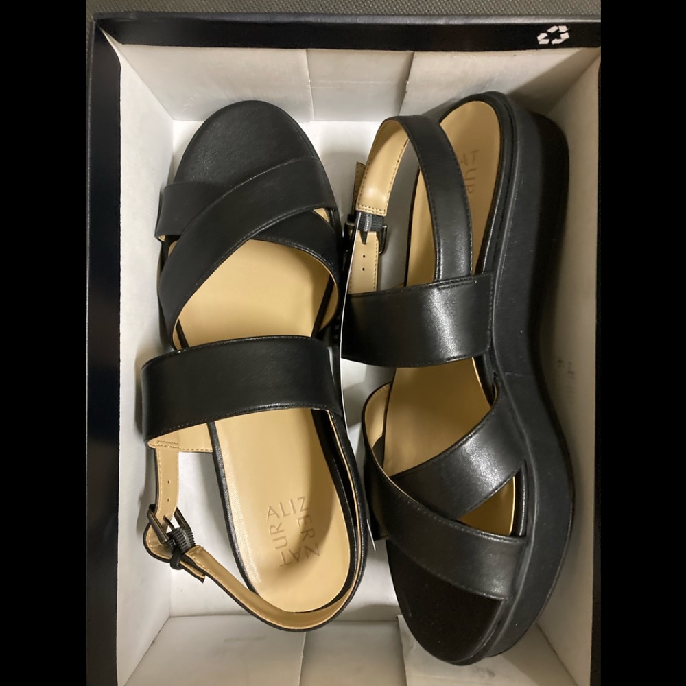 Naturalizer black leather Sandals (10)